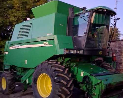 Cosechadora John Deere 1550