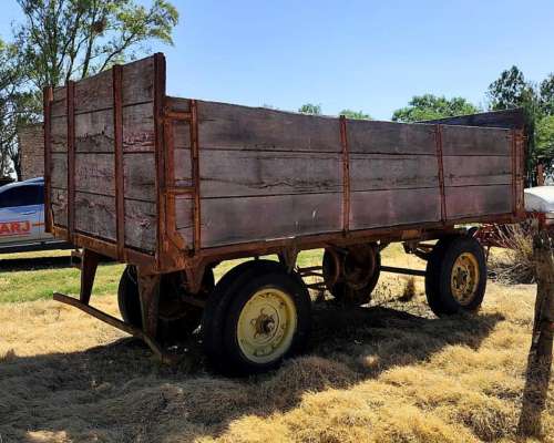 Acoplado Playo de 8 TN. de 4.5 X 2 MS.