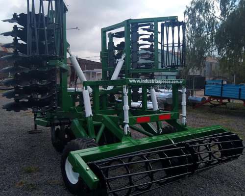 Acondicionadora de Suelos Pesce 5 Metros Ancho de Labor