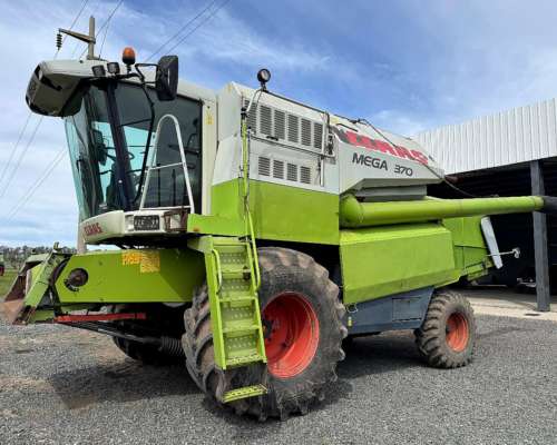 Claas Mega 370 año 2005 con Plataforma 30 Pies