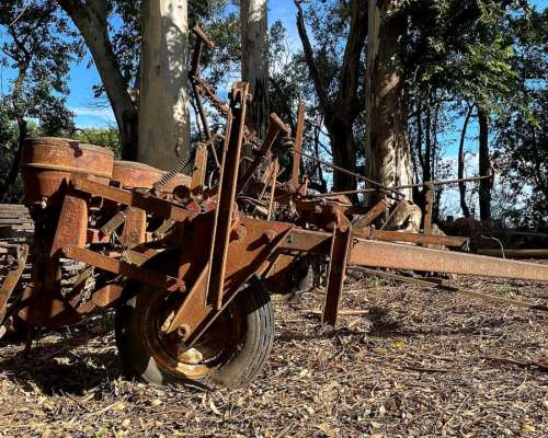 Apache 5 Surcos a 70. cm