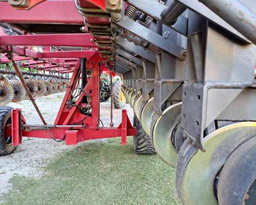 Sembradora Autotrailer MLS de 16 a 52 con Fert Lateral