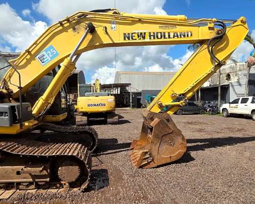 Excavadora New Holland e 215