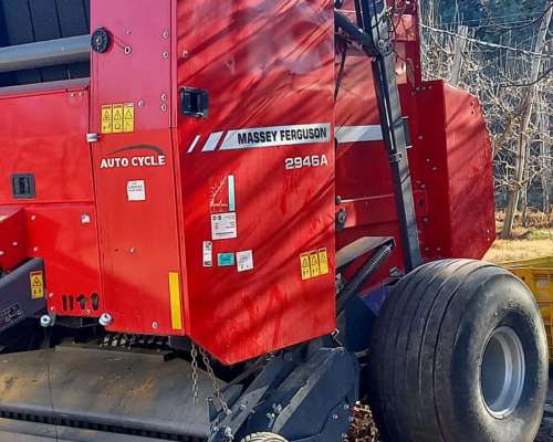 Rotoenfardadora Hesston 2946a Nueva