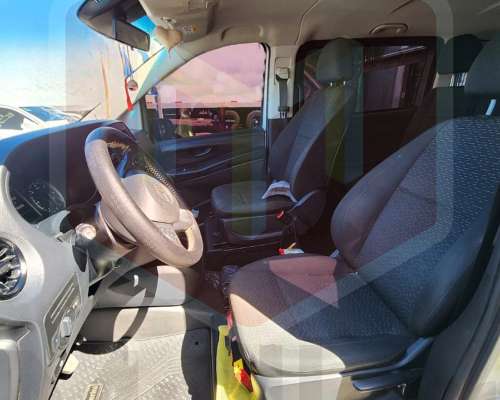 Mercedes Benz Vito CDI 111 Mixta año 2021