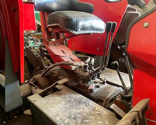 Tractor Massey Ferguson 1185