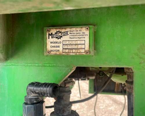 Pulverizadora Autopropulsada Metalfor 3200 Ref. año 2000.