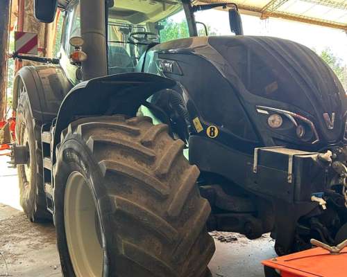 Tractor Valtra S274 año 2022