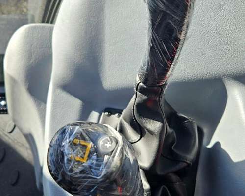 Valtra BH 174 HI Tech Semi Power Shift con Piloto - Stock