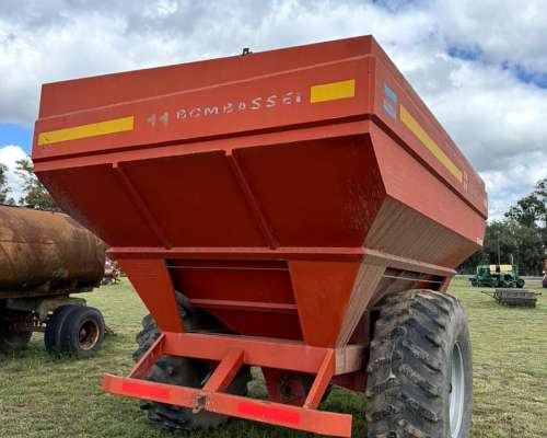 Tolva Manicera Bombassei - 6/7 TT - EXC Estado