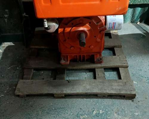 Motor Villa RV 650 12 HP Nuevo sin USO