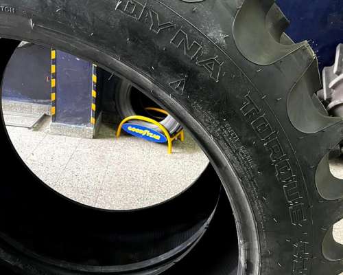 15.5-38 Dyna Torque III 8 Telas TT Goodyear