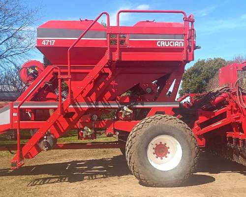 Sembradora Crucianelli AIR Drill de 47 a 17 cm