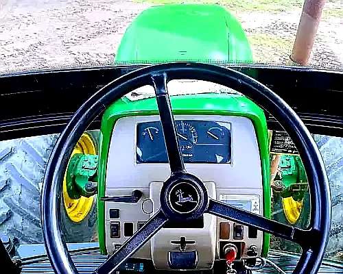 Tractor John Deere 7515 Usado