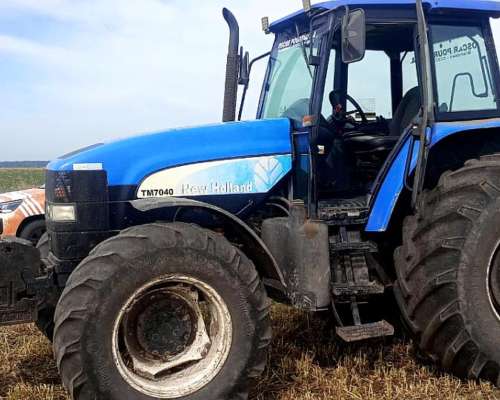 Tractor New Holland - TM 7040 - 2008 -180 HP Semi Powershift