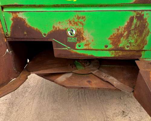 Picadora de Forraje Fraga, año 2010, 3 Surcos a 52