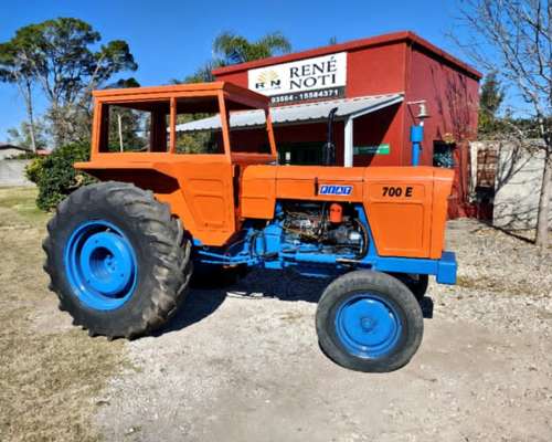Tractor Fiat 700 e con Direccion Hidraulica.