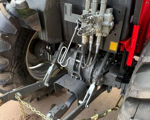 Massey Ferguson 4307 e