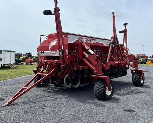 Sembradora Crucianelli Pionera de 27 a 17,5