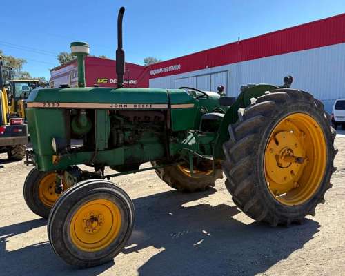 Tractor John Deere 2530 - 4X2 - sin Cabina