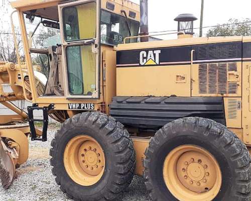 Motoniveladora para Obras Viales