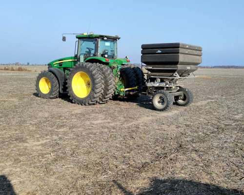 Fertilizadora 2750/3000/3500/3750/4000l Vortex Bernardin