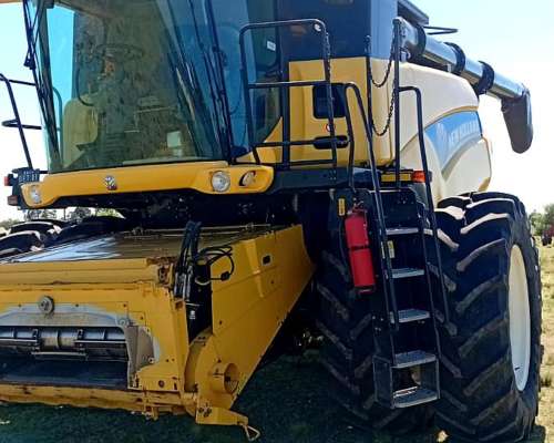 Cosechadora New Holland, Cr8090, año 2018, Draper 45