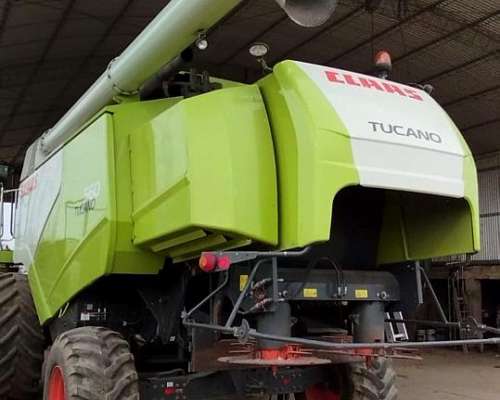 Cosechadora de Granos Tucano Marca Class