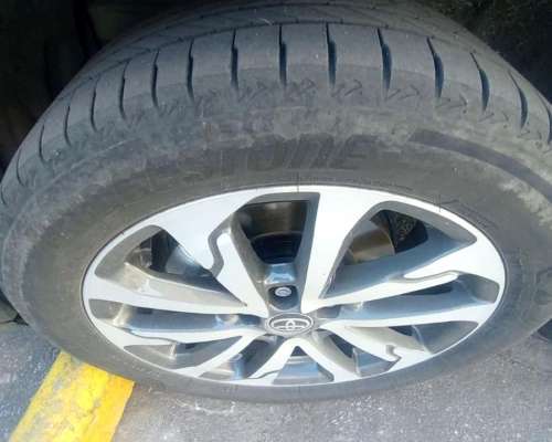 Toyota Corolla Cross 1.8 XEI HV Ecvt 2024 Hibrid $43.699.000