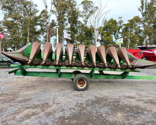 Cabezal Maicero John Deere de 11 a 52 con Remolque