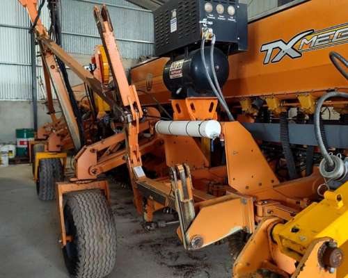 Agrometal TX Mega 22 a 52 FS Airforce y Vdrive