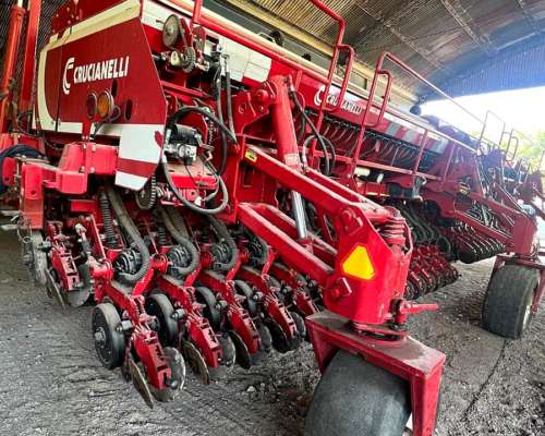 Crucianelli Pionera 61 a 17 con Alfalfero y Kit a 35 y 52 52