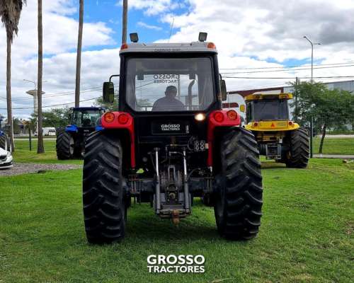 Tractor Massey Fergurson 4292 , año 2013