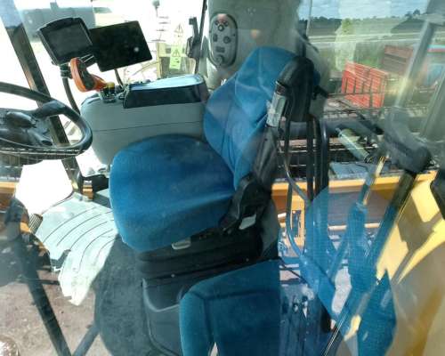 Cosechadora New Holland, CR 9060, año 2009, Draper 35