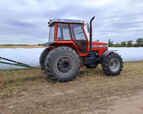 Tractor Massey Ferguson 650, año 2002, 150 HP, 8.000 Horas M