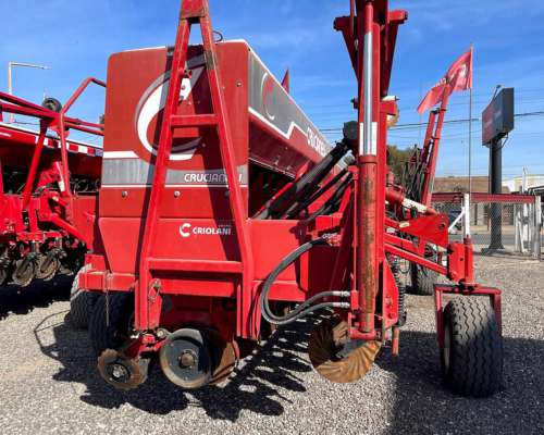 Sembradora Crucianelli Gringa año 2013