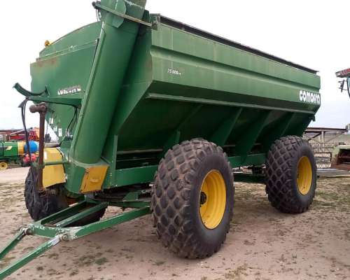 Tolva Autodesc. Comofra de 25.000 Lts con Balanza