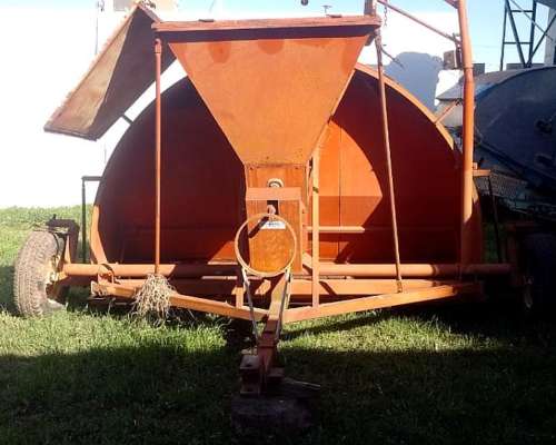 Embolsadora Sefar. 9 Pies. año 2005.