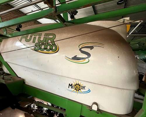 Pulverizador de Arrastre Metalfor Futur 3000 con 18 Metros