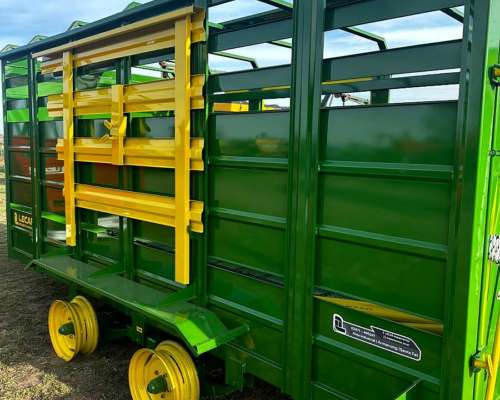 Acoplado Jaula Vaquero para 3-4 Animales