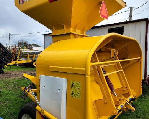 Embolsadora de Granos Secos Ascanelli Grub 9 Pies