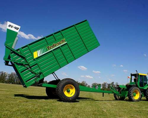 Acoplado Volcador Forrajero AV40