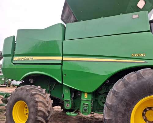 John Deere S690 DD 645fd, Piloto. M 8000 HS. R 5500 Hs