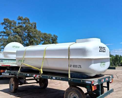 Tanque Rectangular 8000 Lts. P.r.f.v. Plasticos Laspiur SRL