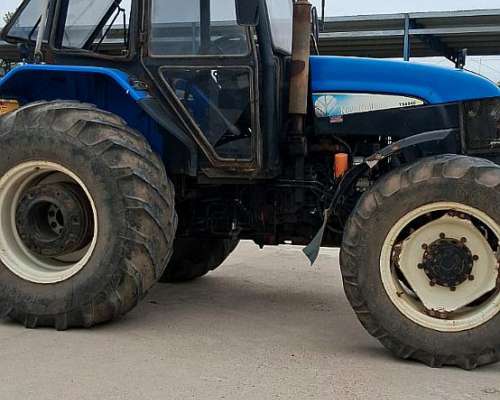 New Holland TS 6040
