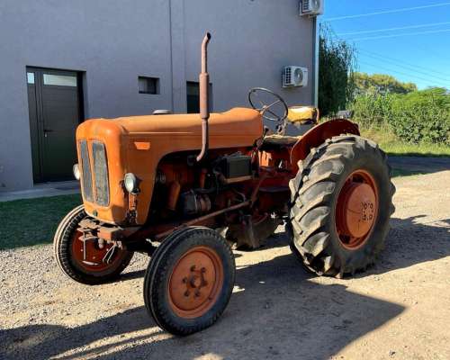 Tractor Fiat Superson .