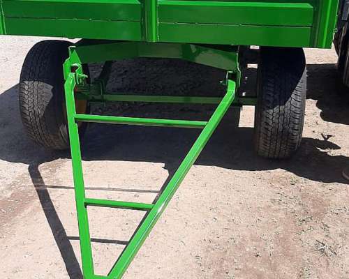 Acoplado Playo de 4 TN ENA