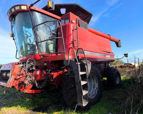 Case 2388 Axial Flow, 30 Pies con Monitor de Rendimiento