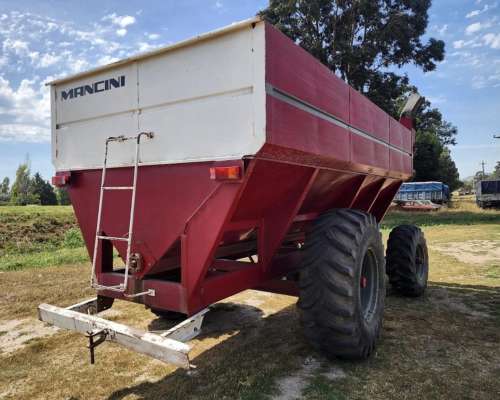 Tolva Autodescargable Mancini de 17 Toneladas