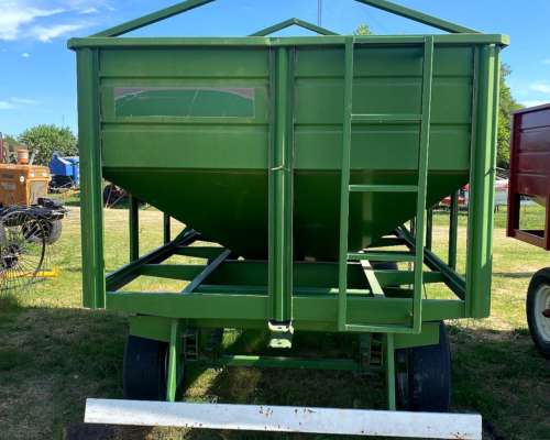 Tolva 4tt Nueva “despintada”